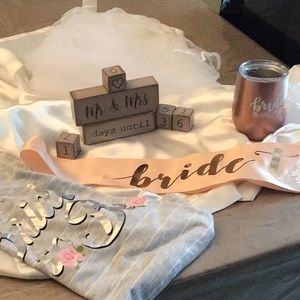 BRIDE-TO-BE bundle